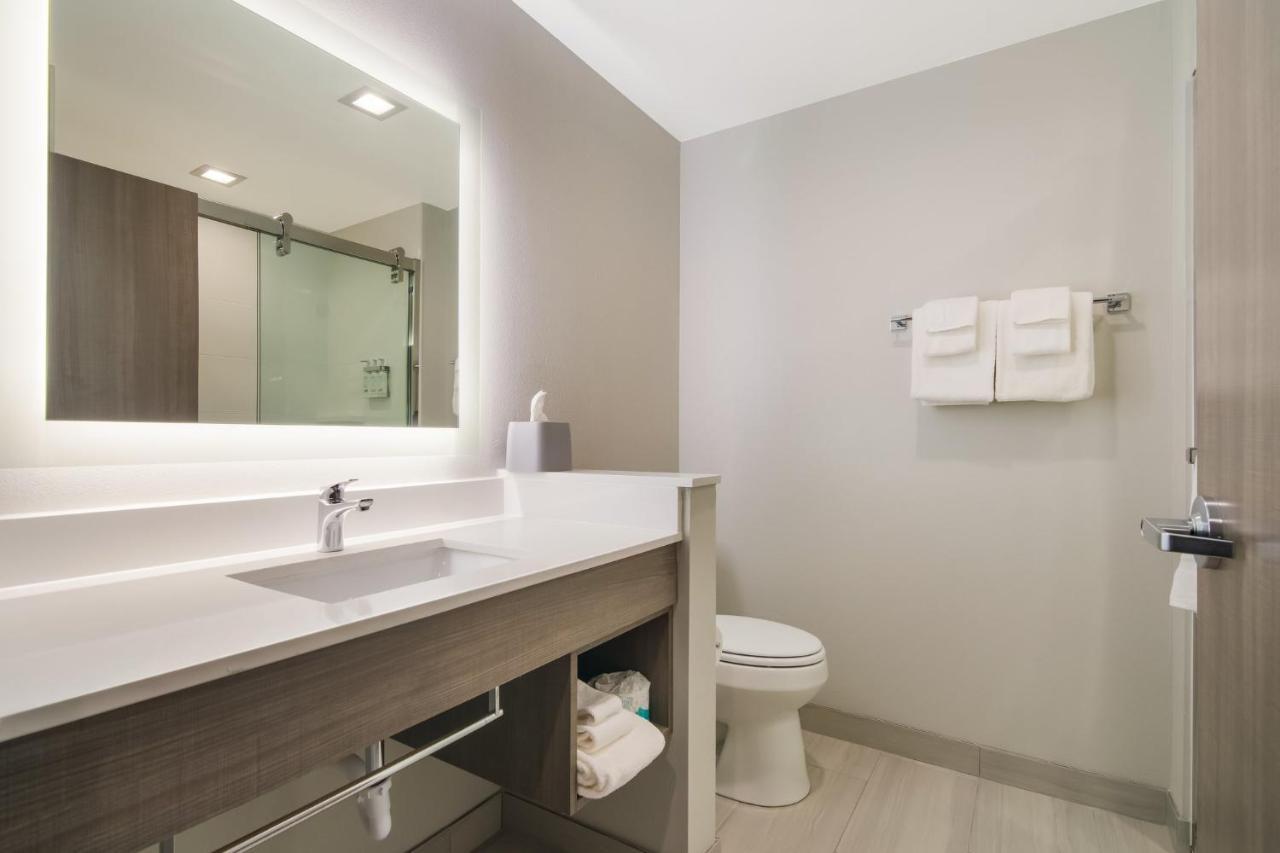 Holiday Inn Express & Suites - Springdale - Fayetteville Area Екстер'єр фото