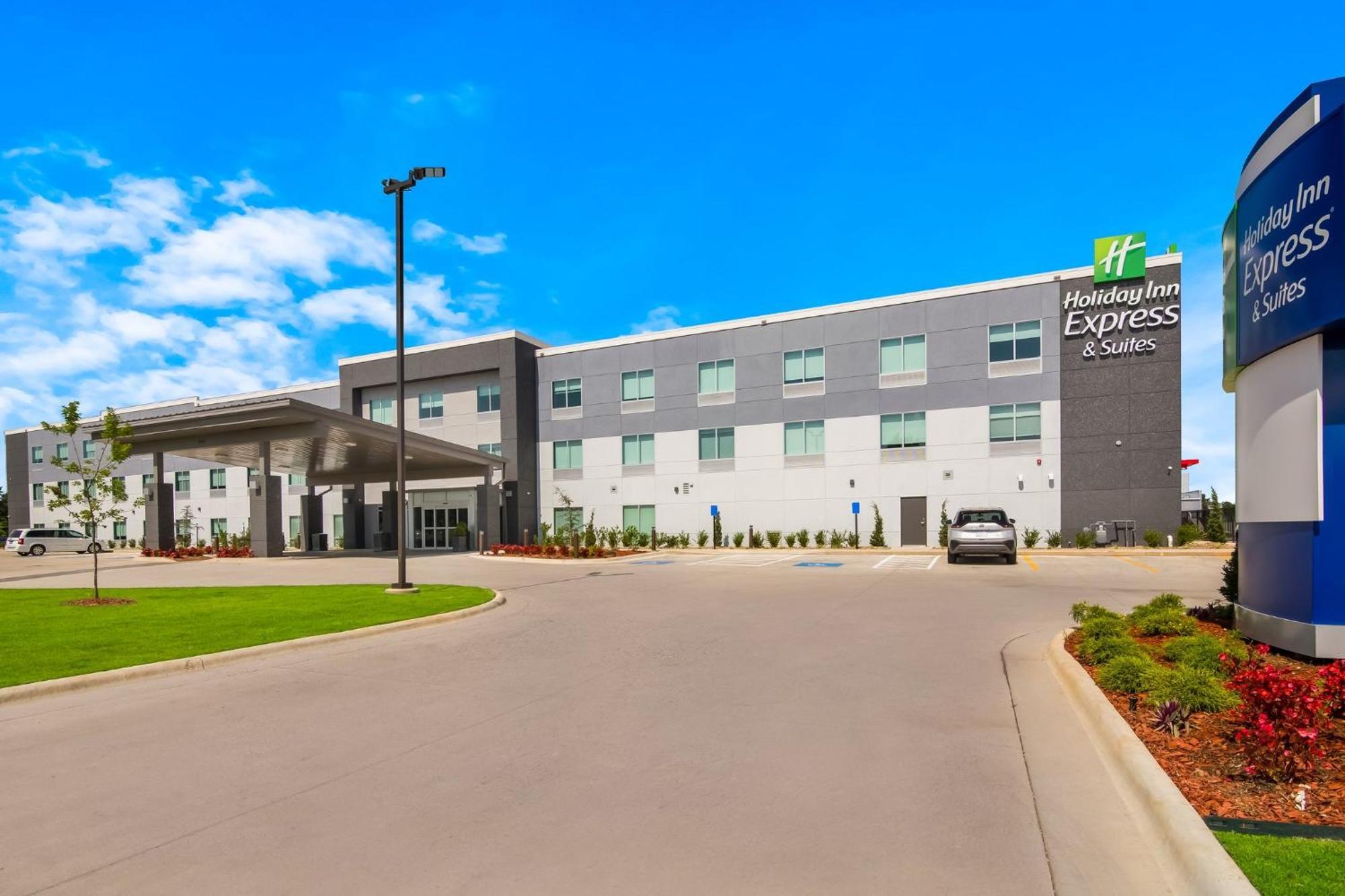 Holiday Inn Express & Suites - Springdale - Fayetteville Area Екстер'єр фото