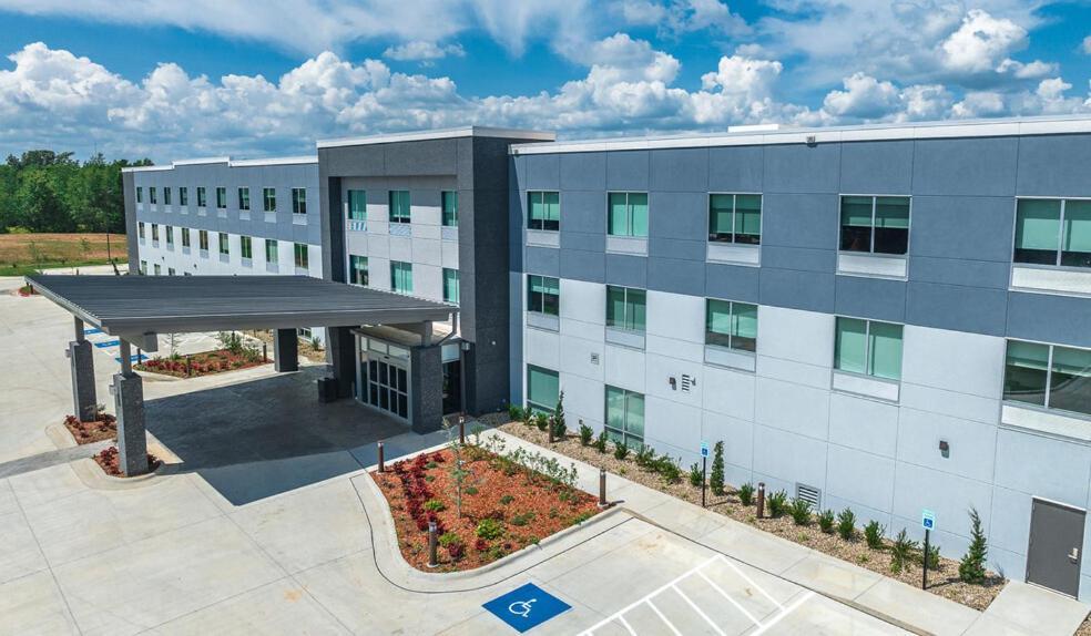 Holiday Inn Express & Suites - Springdale - Fayetteville Area Екстер'єр фото